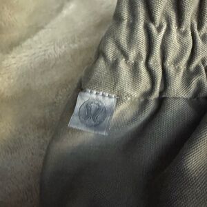 Lululemon Gray Leggings